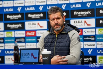 Fernando Est&eacute;vez: "El Eldense merec&iacute;a mucho m&aacute;s"