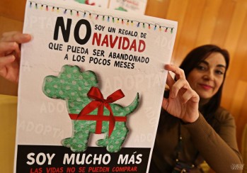 El Ayuntamiento hace una campa&ntilde;a de concienciaci&oacute;n sobre las consecuencias de regalar animales