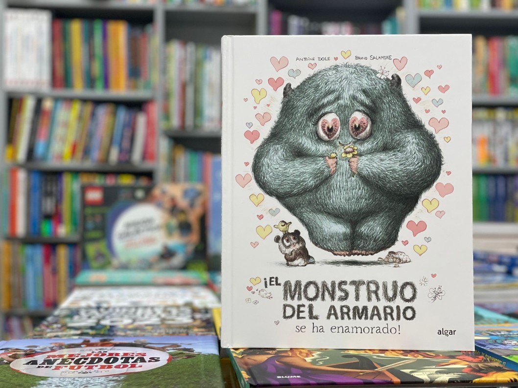 "El monstruo del armario se ha enamorado" de Antoine Dole - Valle de Elda