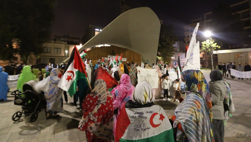 Concentración en Castelar para pedir una solución urgente a la situación del Sáhara Occidental Concentración en Castelar para pedir una solución urgente a la situación del Sáhara Occidental