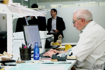 El paro baj&oacute; ligeramente en el mes de septiembre en Elda y Petrer