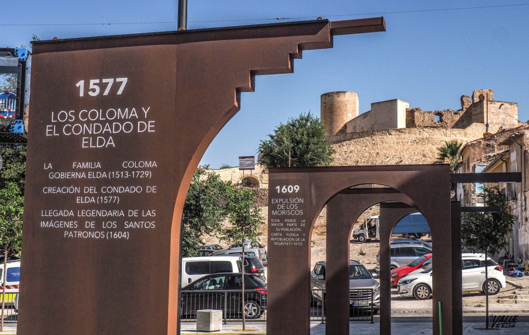 Una Plaza de Arriba con guiños a los siglos XVI y XVII Una Plaza de Arriba con guiños a los siglos XVI y XVII