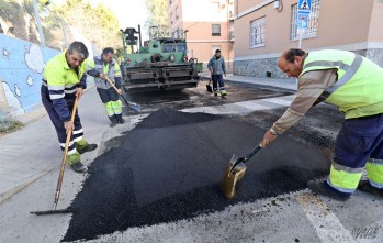 Comienza el trabajo de reasfaltado de varios puntos de la ciudad