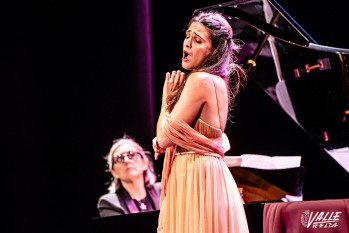 Gran recital en la II Gala de Homenaje a Ana Mar&iacute;a S&aacute;nchez en el Teatro Castelar