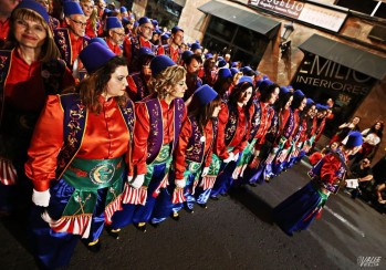 Los Moros Realistas tendr&aacute;n traje oficial femenino