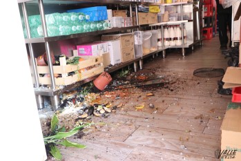 Detenido por agredir a dos agentes y provocar destrozos en un bar
