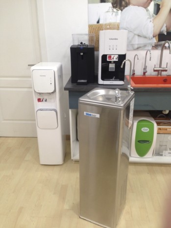 Aquafuerte dispone de dispensadores  de agua Kmzero, una buena opci&oacute;n para restaurantes, oficinas  y hogares