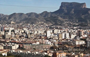 Elda recibir&aacute; los primeros 180.000 euros del Fondo de Cooperaci&oacute;n Local de la Generalitat Valenciana