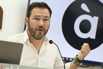 El PP pide que el dinero de los eldenses no financie la televisi&oacute;n &Agrave; Punt y se invierta en la ciudad
