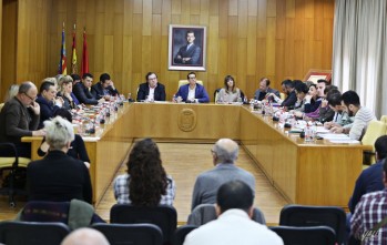 Elda aprueba el Plan Econ&oacute;mico Financiero, el bloqueo de m&aacute;s de tres millones de euros entre 2018 y 2019