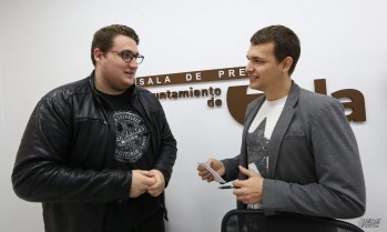 IU y Podemos denuncia la utilizaci&oacute;n pol&iacute;tica de la Feria de Asociaciones por Juventudes Socialistas