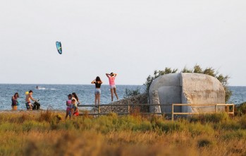 La Generalitat busca j&oacute;venes con carnet para vigilar las playas por 1.400 euros al mes