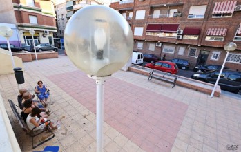 El recambio de 500 bombillas, primer paso hacia la eficiencia energ&eacute;tica del alumbrado p&uacute;blico de Elda