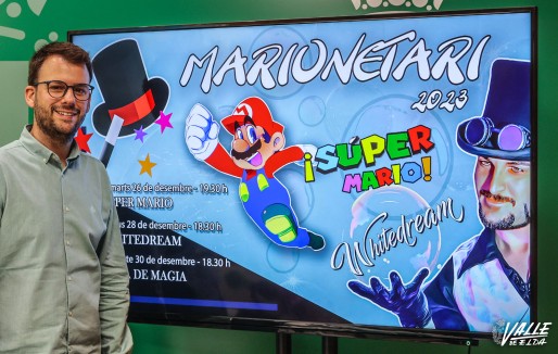 Super Mario, magia o un espect&aacute;culo de burbujas en el Marionetari de Petrer