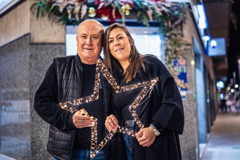 La administraci&oacute;n &ldquo;La Estrella&rdquo; reparte suerte de toda Espa&ntilde;a con la &ldquo;Loter&iacute;a viajera&rdquo;