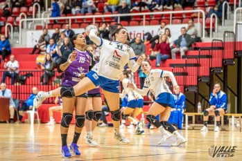 El Elda Prestigio pierde por la m&iacute;nima contra el Aula Valladolid (30 - 31)