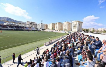 El Ayuntamiento pagar&aacute; 30.000 euros por la instalaci&oacute;n de una grada supletoria para ver al Athletic en Elda