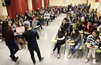 Estudiantes y padres del IES Valle de Elda trabajar&aacute;n para impedir su transformaci&oacute;n en un centro integrado