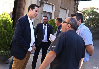 El alcalde se incorpora a su trabajo en el Ayuntamiento pero con una actividad moderada