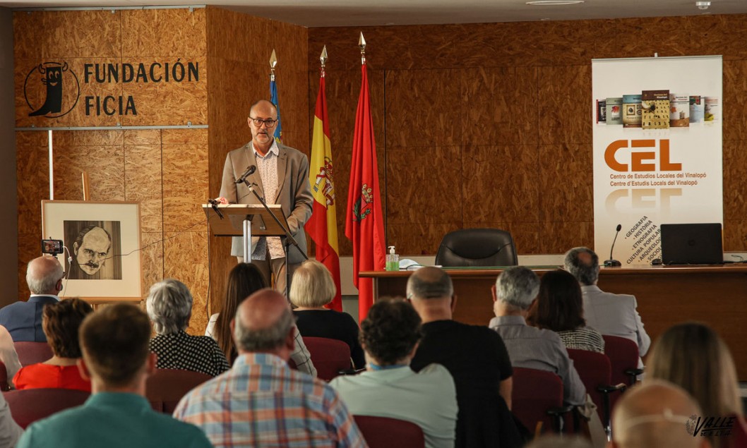 Elda inicia la celebración del centenario del escritor Rafael Azuar Elda inicia la celebración del centenario del escritor Rafael Azuar