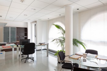 Traslada o crea tu empresa en el Centro de Negocios CBC y empieza a ahorrar