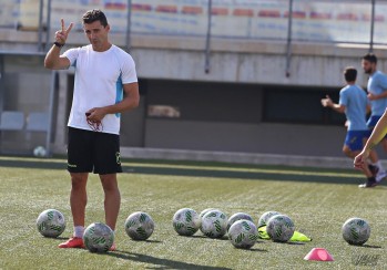 El edil Alberto Garc&iacute;a, operado de urgencia por un neumot&oacute;rax tras una ca&iacute;da jugando al f&uacute;tbol
