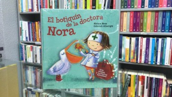 El botiqu&iacute;n de la doctora Nora de Miriam Moss y Deborah Allwright