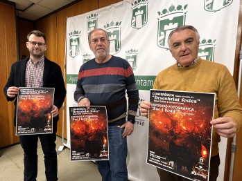 El Grup Fotogr&agrave;fic de Petrer presenta la conferencia &ldquo;Descobrint festes&rdquo; y la exposici&oacute;n &ldquo;Foc i festa&rdquo;