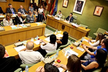 La oposici&oacute;n de Petrer rechaza una modificaci&oacute;n de cr&eacute;dito de 243.000 euros para la mejora de instalaciones