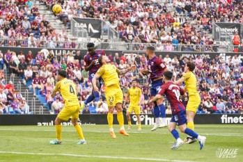 El Eldense tampoco puede en casa (0 -2)