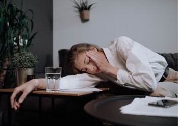 El agotamiento de vivir en alerta constante