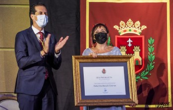 Elia Barcel&oacute; y Antonio Porpetta son ya Hijos Predilectos de Elda