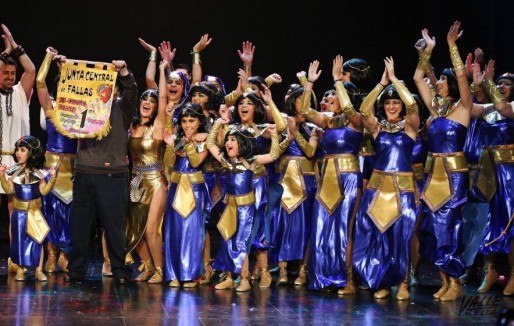 El Huerto triunfa en el 19&ordm; Festival Fallero de Playbacks en un abarrotado Teatro Castelar