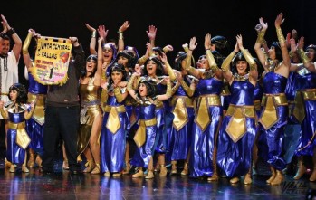 El Huerto triunfa en el 19&ordm; Festival Fallero de Playbacks en un abarrotado Teatro Castelar