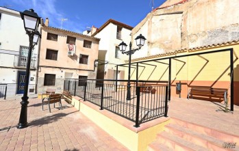 El Ayuntamiento de Petrer sigue apostando por el casco hist&oacute;rico