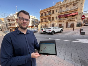 Petrer instala aparcamientos inteligentes