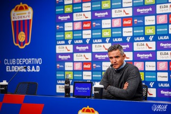 Dani Ponz: "Quiero felicitar a mis jugadores porque han hecho un gran partido ante un rival excepcional"