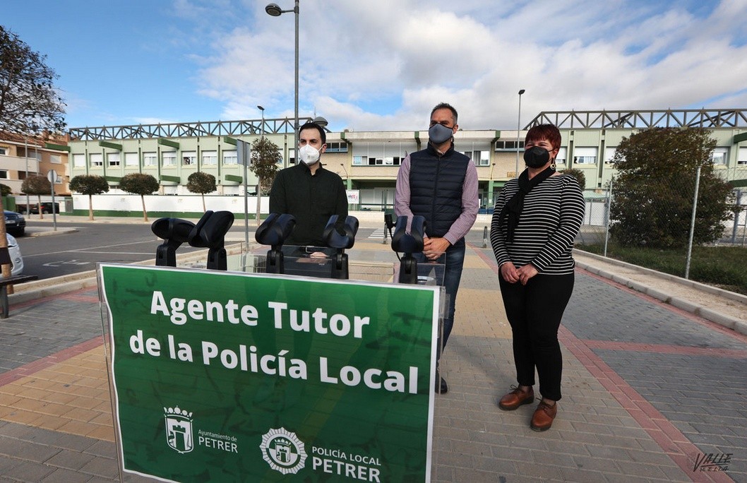 La Policía Local de Petrer tendrá un Agente Tutor La Policía Local de Petrer tendrá un Agente Tutor