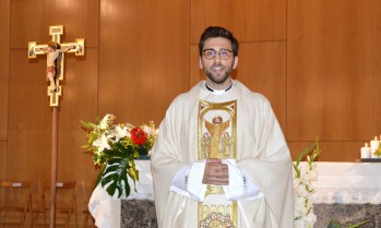 Bernab&eacute; Rico Godino, sacerdote que oficiar&aacute; su primera misa en la Inmaculada: &ldquo;La carrera de Filosof&iacute;a me ayud&oacute; a acercarme a Dios&rdquo;