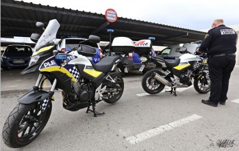 Dos nuevas motos para la Polic&iacute;a Local de Elda