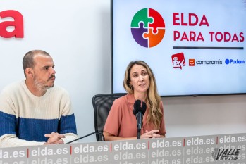 La exhumaci&oacute;n de una fosa en la que se encuentran ocho eldenses en el aire por la "Ley de la Concordia"