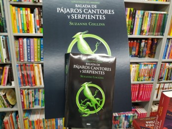 "Los Juegos del hambre: Balada de p&aacute;jaros cantores y serpientes" de Suzanne Collins