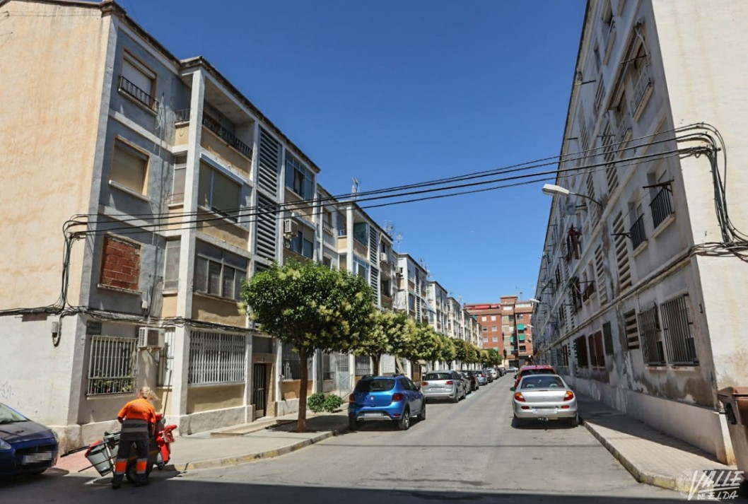 Una menor apuñala a su padre para evitar el estrangulamiento de su madre en Elda Una menor apuñala a su padre para evitar el estrangulamiento de su madre en Elda
