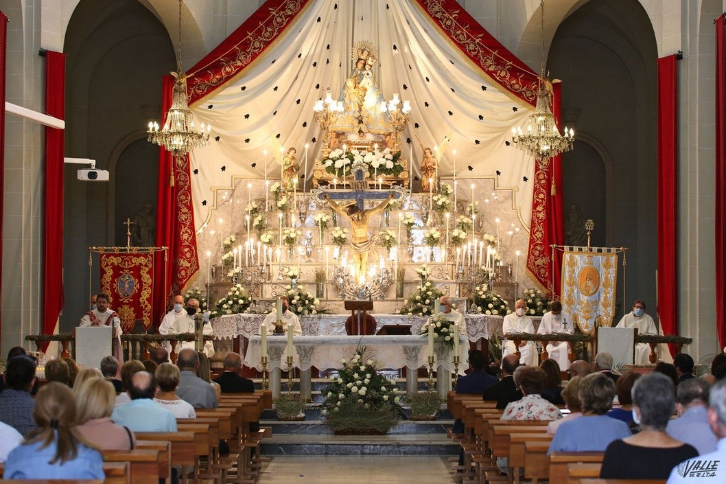 Elda celebra un atípico día de la Virgen de la Salud Elda celebra un atípico día de la Virgen de la Salud