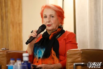 Rosa Mar&iacute;a Calaf en Elda: "Los mayores estamos estigmatizados"