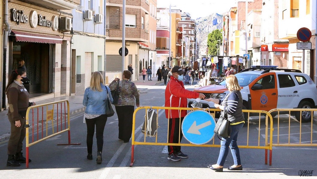 Elda mantiene las restricciones dos semanas más para tratar de frenar los contagios Elda mantiene las restricciones dos semanas más para tratar de frenar los contagios