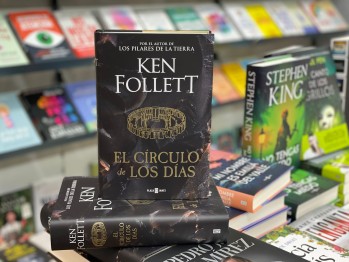"El c&iacute;rculo de los d&iacute;as" de Ken Follet