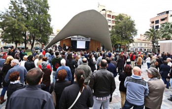 Cientos de personas se concentran en Elda para reivindicar la dignidad de los refugiados sirios