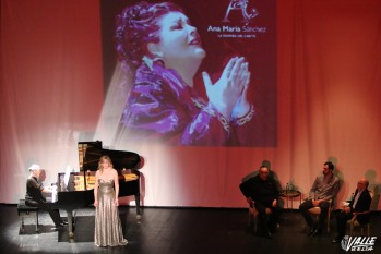 Ana Mar&iacute;a S&aacute;nchez no solo llen&oacute; teatros, tambi&eacute;n vidas y recuerdos