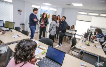 La consellera Aitana Mas destaca las pol&iacute;ticas sociales y de igualdad de Elda